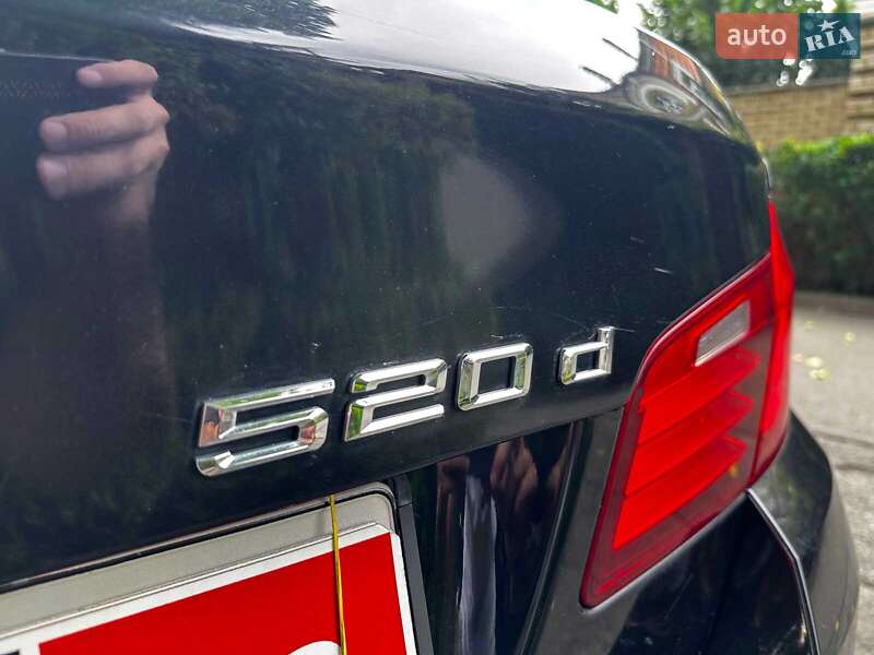 Седан BMW 5 Series 2014 в Киеве