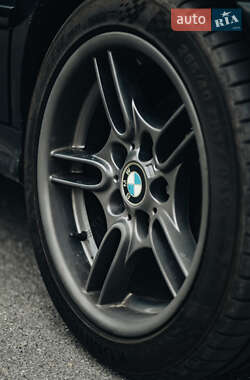 Седан BMW 5 Series 2002 в 