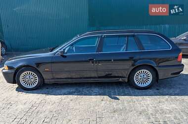 Універсал BMW 5 Series 2002 в  фото 12 Універсал BMW 5 Series 2002 в