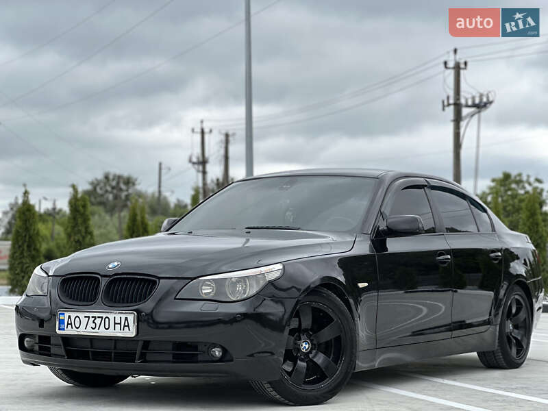 BMW 5 Series 2004