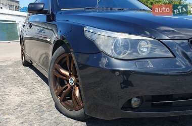 Седан BMW 5 Series 2004 в Полтаві