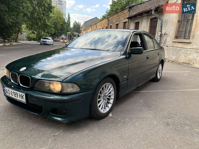 BMW 5 Series 1998
