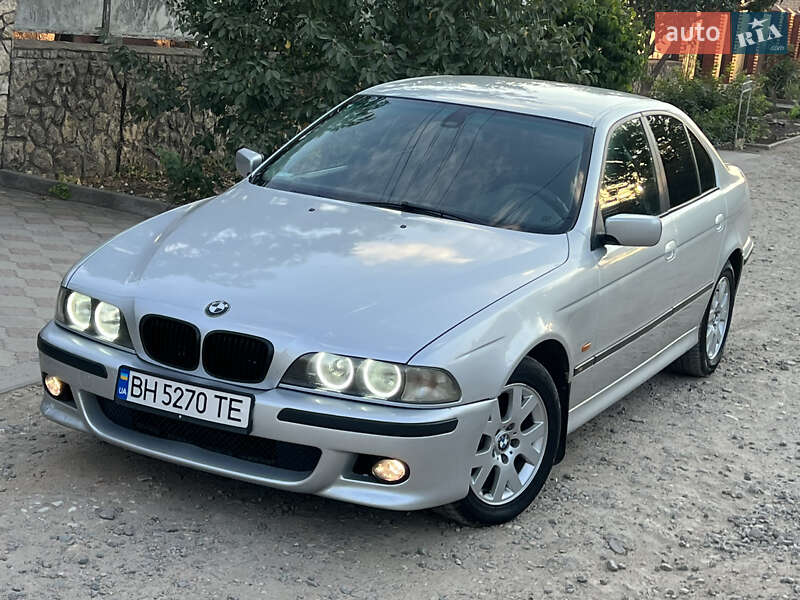 BMW 5 Series 2001