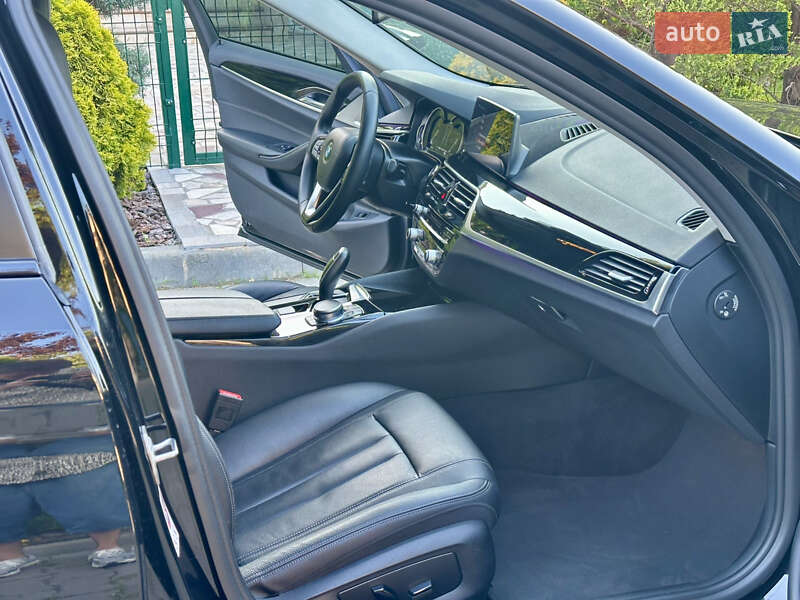 Седан BMW 5 Series 2017 в Одессе