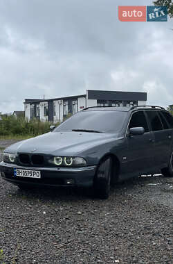 Универсал BMW 5 Series 2002 в Самборе