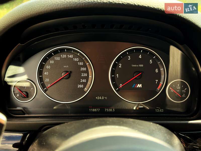 Седан BMW 5 Series 2015 в Киеве фото 12 Седан BMW 5 Series 2015 в Киеве