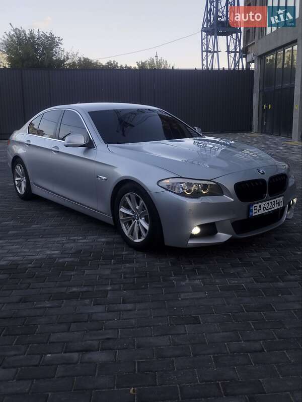 BMW 5 Series 2010