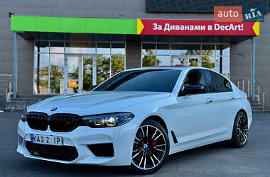 Седан BMW 5 Series 2017 в Киеве