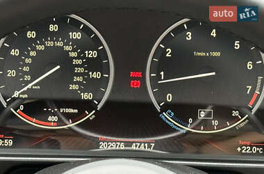 Седан BMW 5 Series 2011 в 