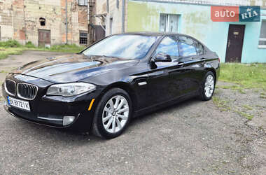 Седан BMW 5 Series 2011 в Дубні