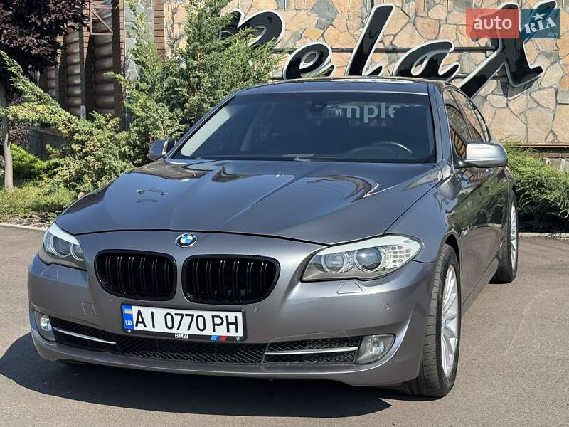 BMW 5 Series 2011