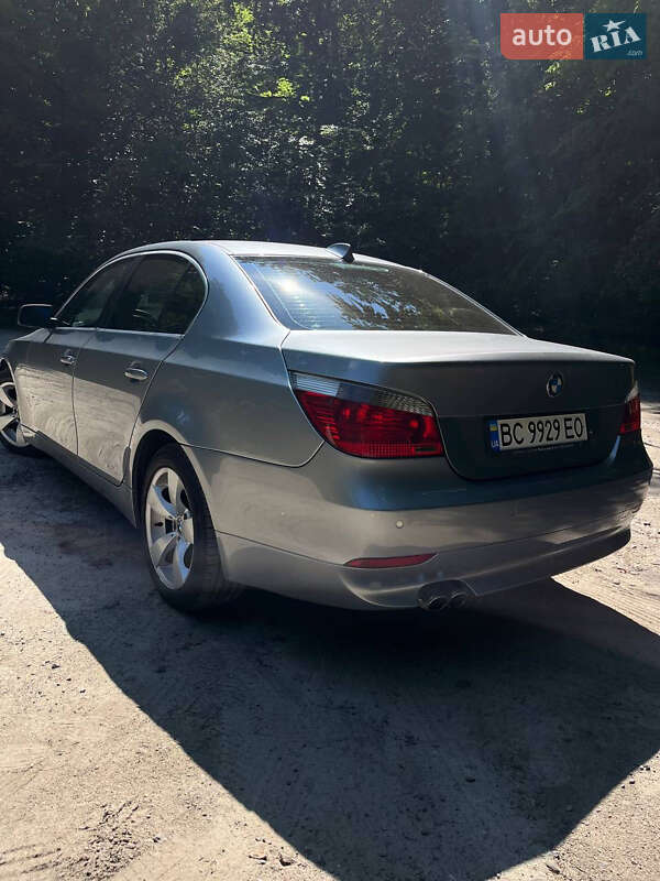 Седан BMW 5 Series 2006 в Львове