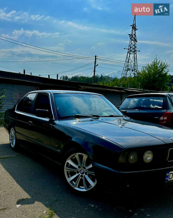 BMW 5 Series 1990 BMW 5 Series 1990