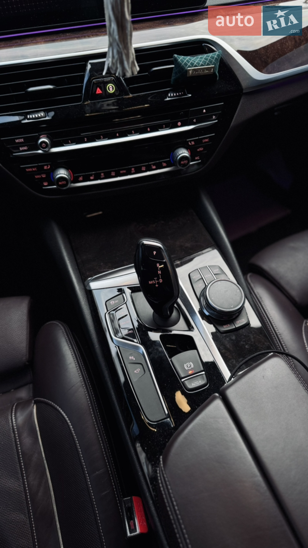 2017 BMW 5er - мініатюра 16