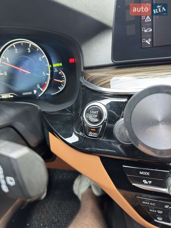 Универсал BMW 5 Series 2017 в Хмельницком