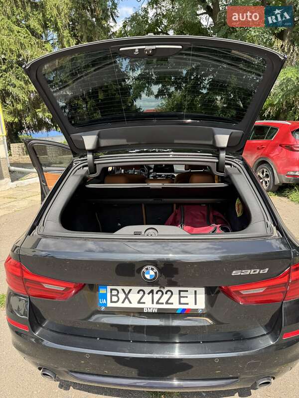 Универсал BMW 5 Series 2017 в Хмельницком