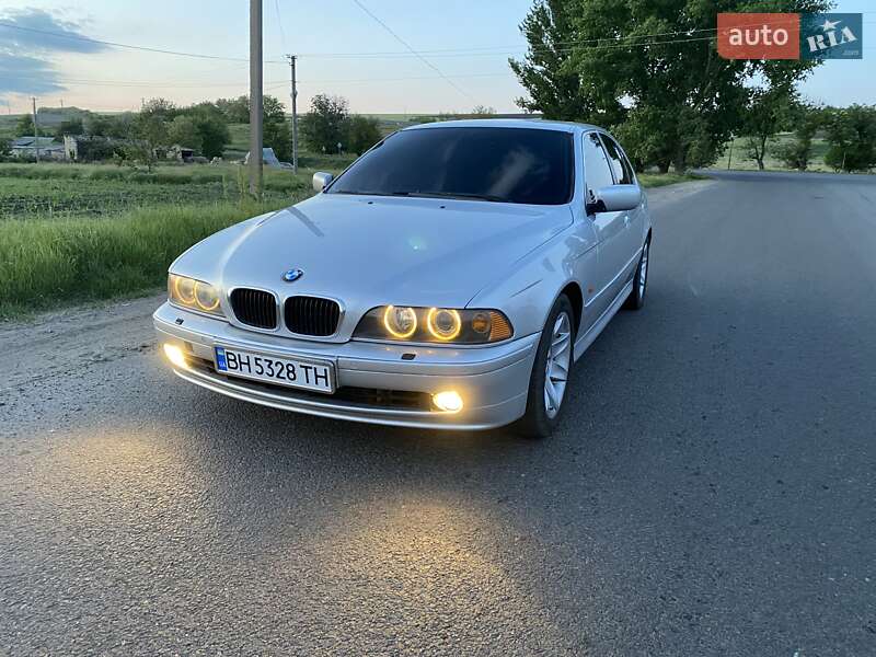 BMW 5 Series 2001 BMW 5 Series 2001