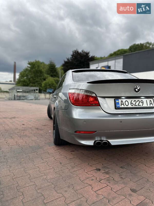 Седан BMW 5 Series 2005 в Ганичах