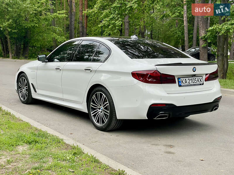 Седан BMW 5 Series 2018 в Броварах