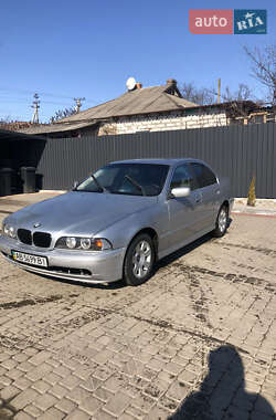 Седан BMW 5 Series 2001 в Кропивницком