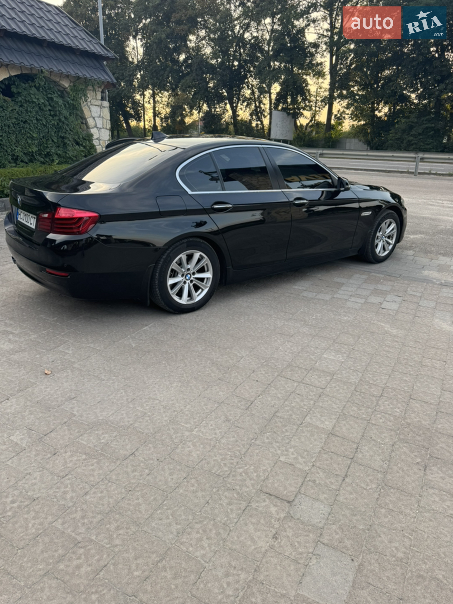 2016 BMW 5er - мініатюра 28