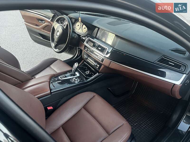 Универсал BMW 5 Series 2011 в Ивано-Франковске