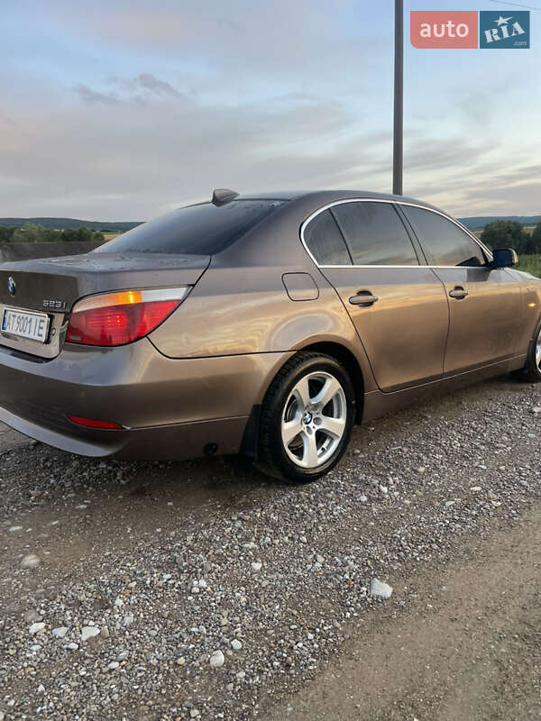 Седан BMW 5 Series 2005 в Чернівцях