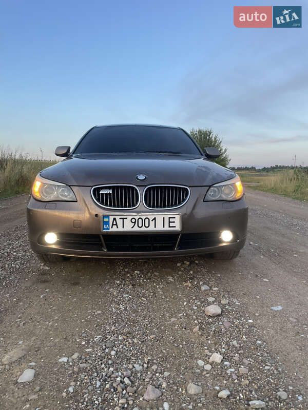 Седан BMW 5 Series 2005 в Чернівцях
