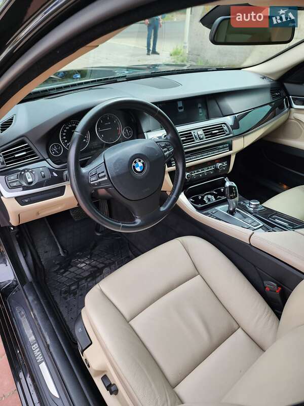 Седан BMW 5 Series 2011 в Одессе фото 14 Седан BMW 5 Series 2011 в Одессе