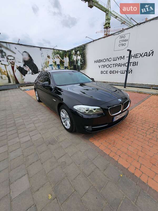 Седан BMW 5 Series 2011 в Одессе фото 26 Седан BMW 5 Series 2011 в Одессе