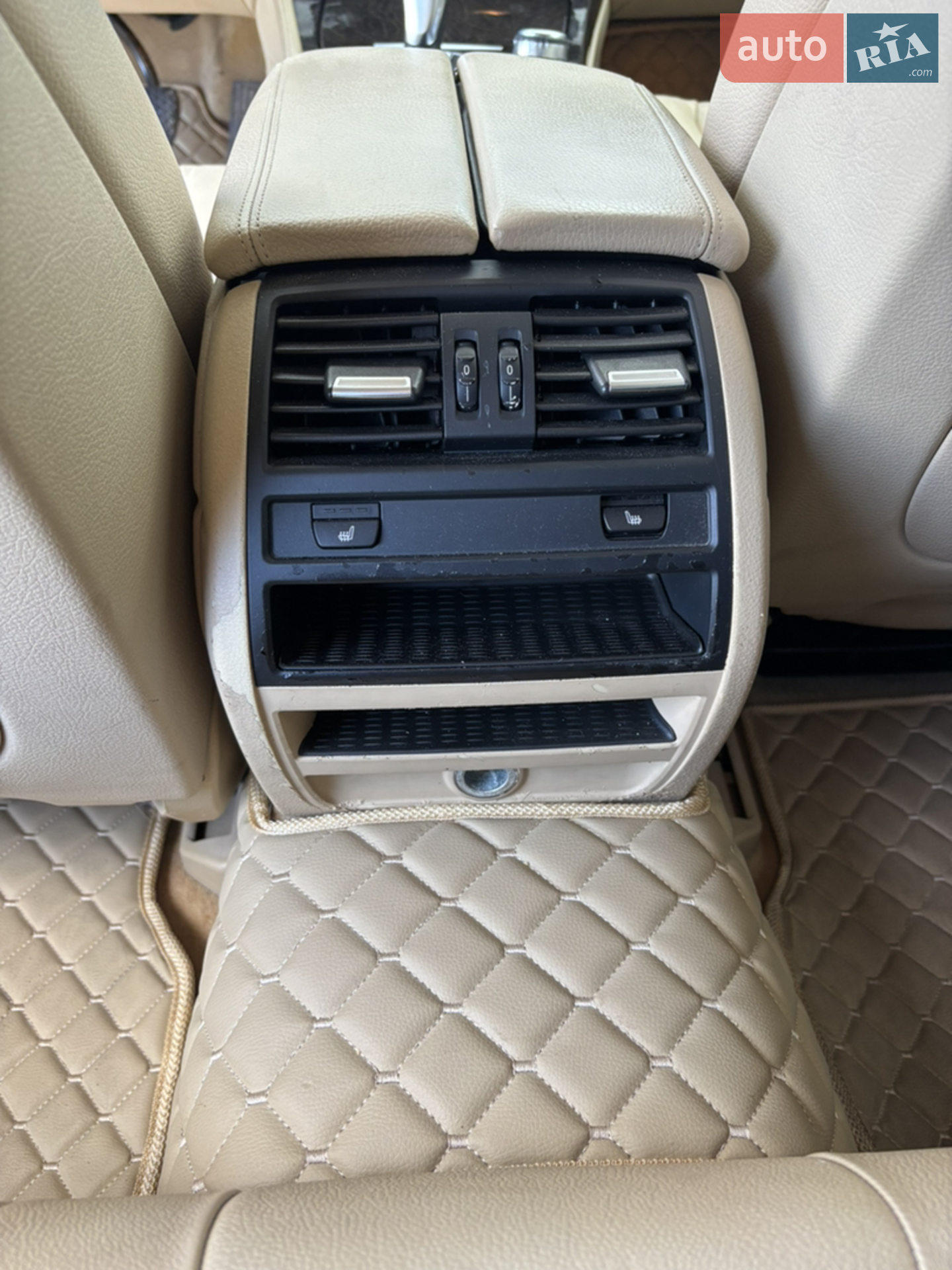 2013 BMW 5er - мініатюра 18