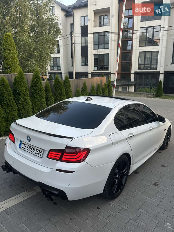 Седан BMW 5 Series 2011 в Черновцах