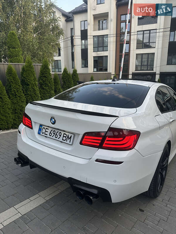 Седан BMW 5 Series 2011 в Черновцах