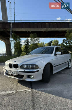 Универсал BMW 5 Series 2002 в Киеве