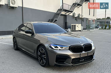 Седан BMW 5 Series 2017 в Хмельницькому
