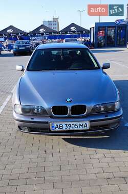 Седан BMW 5 Series 1996 в Виннице