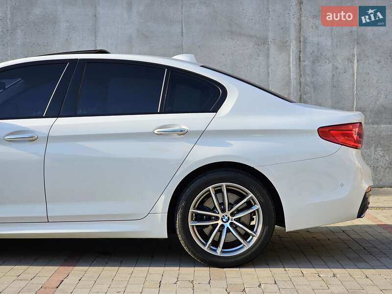 Седан BMW 5 Series 2017 в Києві