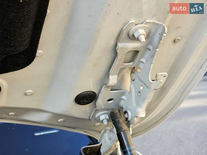 Седан BMW 5 Series 2017 в Києві