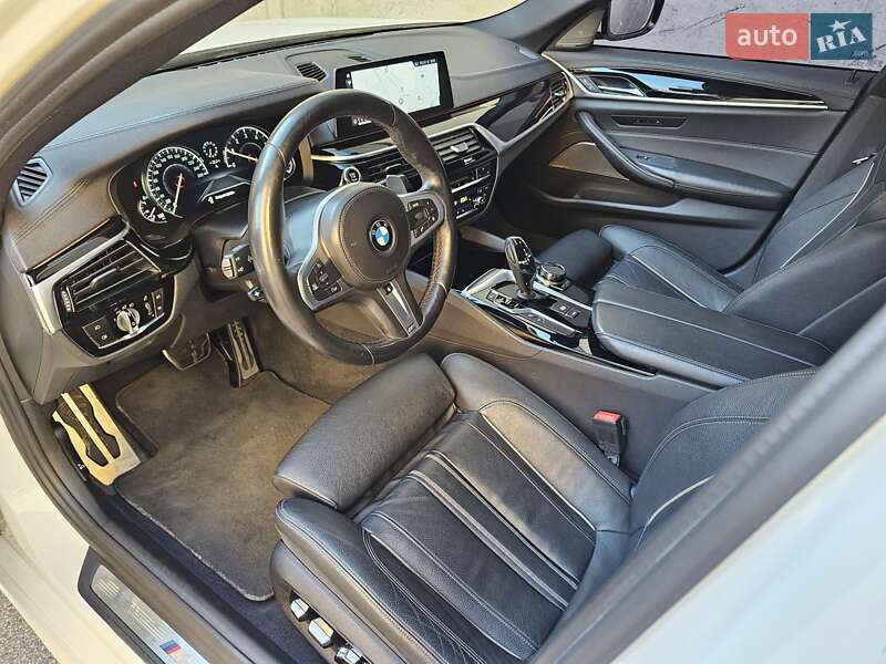 Седан BMW 5 Series 2017 в Києві