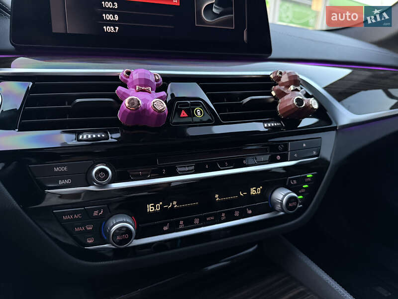 Седан BMW 5 Series 2019 в Вінниці фото 59 Седан BMW 5 Series 2019 в Вінниці