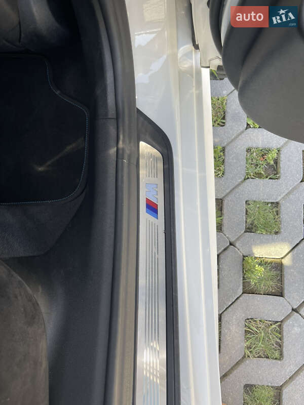 Седан BMW 5 Series 2018 в Хмельницком фото 23 Седан BMW 5 Series 2018 в Хмельницком