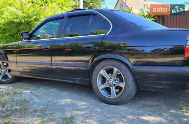 Седан BMW 5 Series 1990 в Буче
