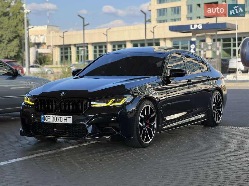 BMW 5 Series 2020