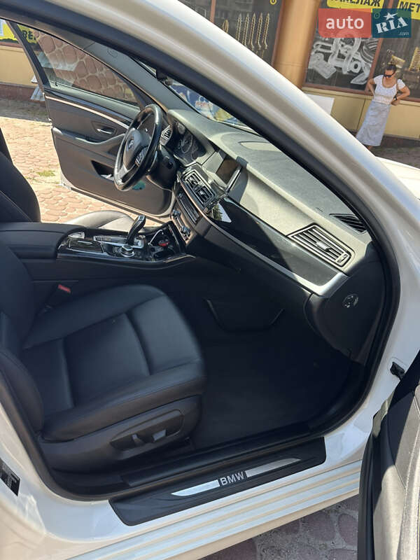 Седан BMW 5 Series 2016 в Черкассах
