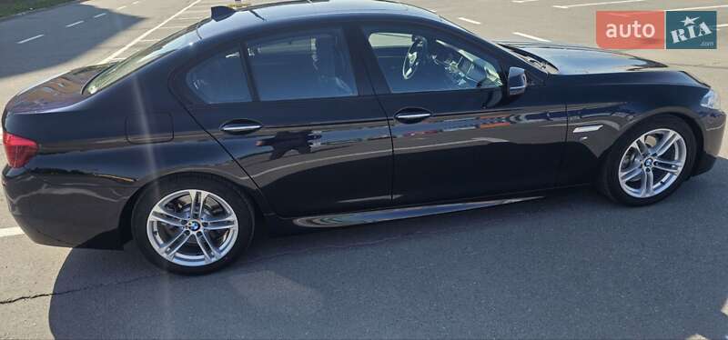 Седан BMW 5 Series 2015 в Каменец-Подольском