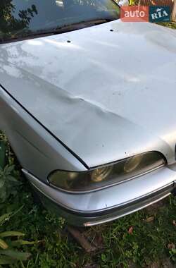 Седан BMW 5 Series 2000 в Києві