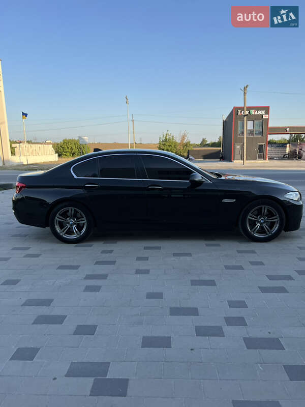 Седан BMW 5 Series 2013 в Тернополі