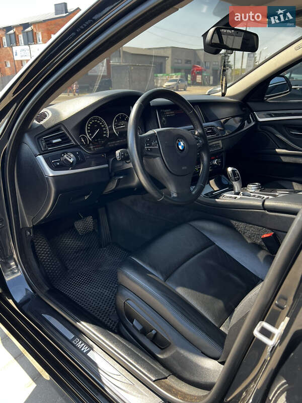 Седан BMW 5 Series 2013 в Тернополі