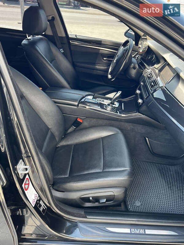 Седан BMW 5 Series 2013 в Тернополі