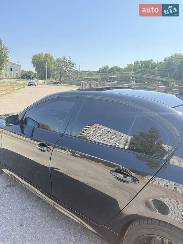 Седан BMW 5 Series 2008 в Кропивницькому